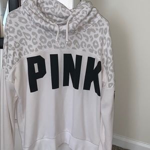 pink victorias secret hoodie